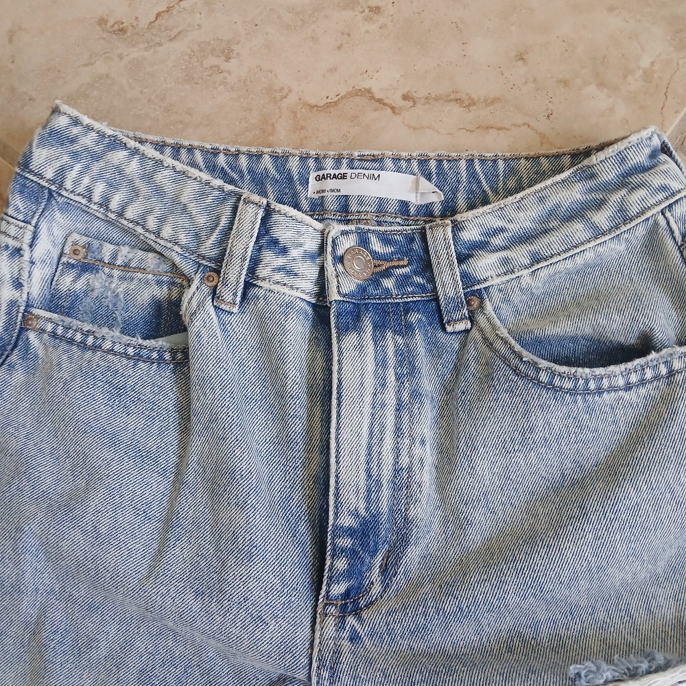 Garage Denim Mom Jeans size 25